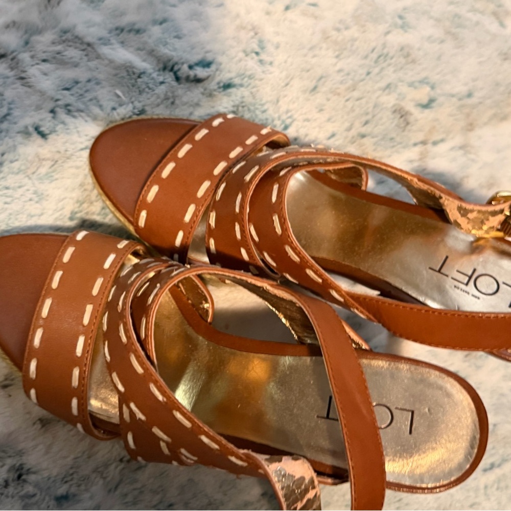 LOFT Brown-Tan Stitched Leather Strappy Sandals